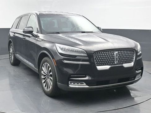 Used 2020 Lincoln Aviator Reserve AWD/4WD image 8