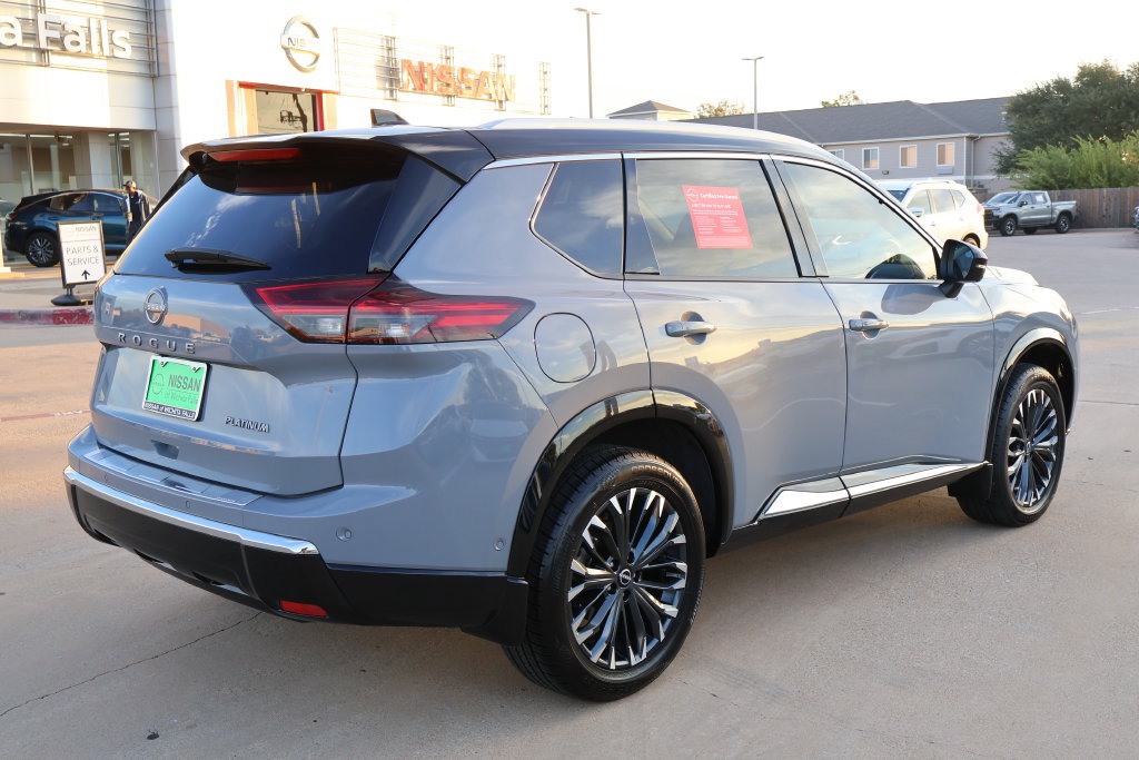 Certified 2024 Nissan Rogue Platinum w/ Platinum Premium Package FWD image 6