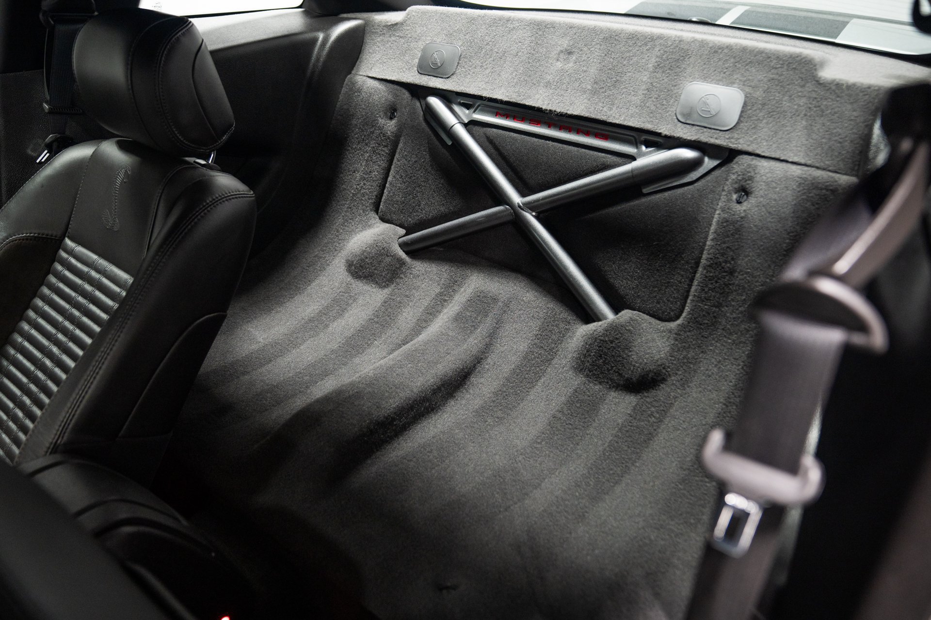 Used 2013 Ford Mustang Shelby GT500 RWD image 32
