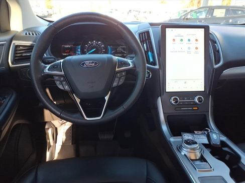 Used 2022 Ford Edge SEL w/ Convenience Package image 13