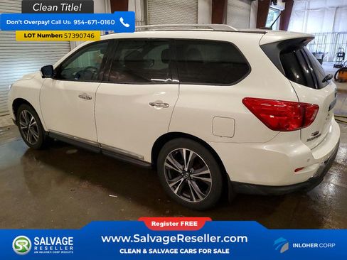Used 2017 Nissan Pathfinder Platinum w/ Cargo Package AWD/4WD image 3