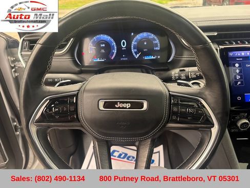 Used 2021 Jeep Grand Cherokee L Overland w/ Luxury Tech Group IV AWD/4WD image 16