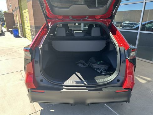 Used 2024 Toyota bZ4X XLE w/ Weather Package image 40