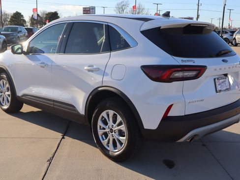 Used 2023 Ford Escape Active w/ Tech Pack #2 image 7