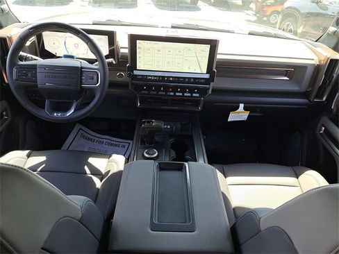 New 2025 GMC Hummer EV 2X w/ Extreme Off-Road Package image 8