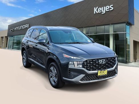 Used 2023 Hyundai Santa Fe SEL image 3