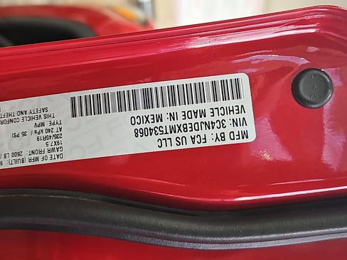 Used 2021 Jeep Compass 80th Special Edition image 35