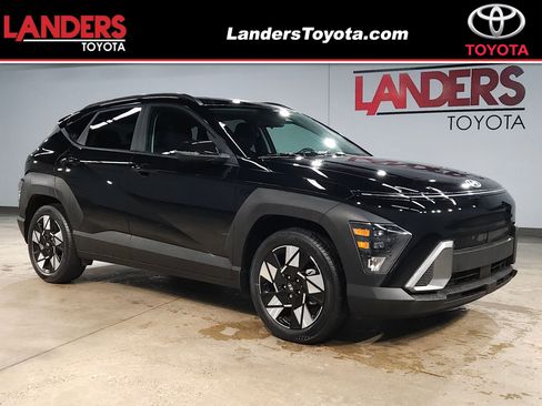 Used 2024 Hyundai Kona SEL FWD image 1