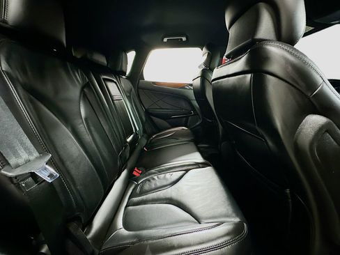 Used 2017 Lincoln MKC Select w/ Select Plus Package image 28