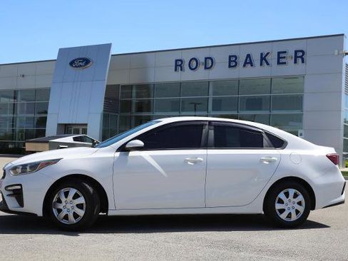 Used 2020 Kia Forte Sedan FWD image 3