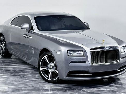 Used 2015 Rolls-Royce Wraith image 6