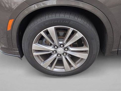 Used 2020 Cadillac XT6 Premium Luxury image 25