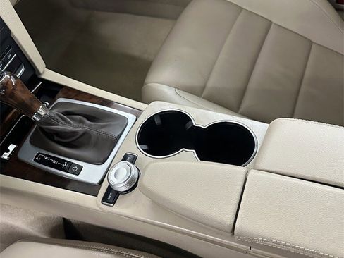 Used 2011 Mercedes-Benz E 350 Cabriolet image 17