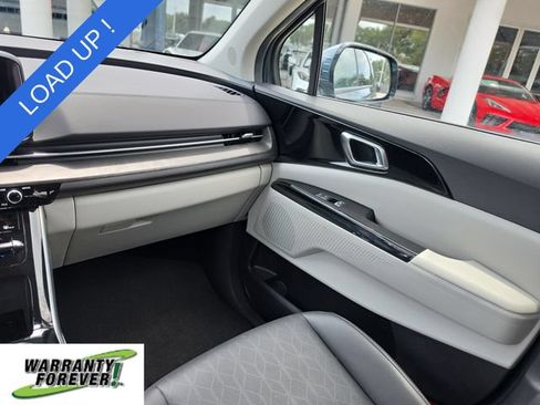 Used 2024 Kia Carnival SX FWD image 10
