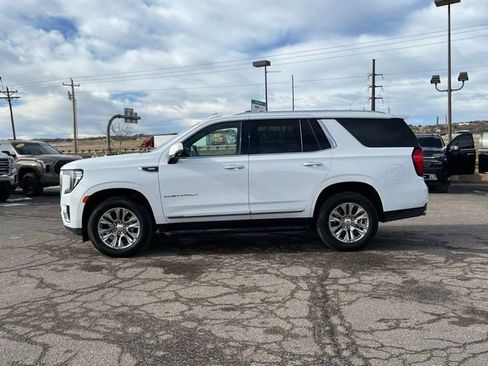 Used 2024 GMC Yukon Denali image 2