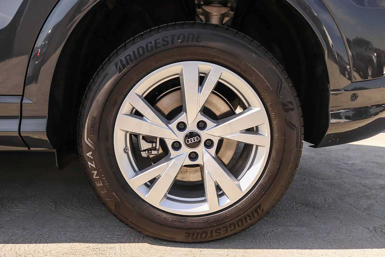 New 2026 Audi Q5 Premium AWD/4WD image 13