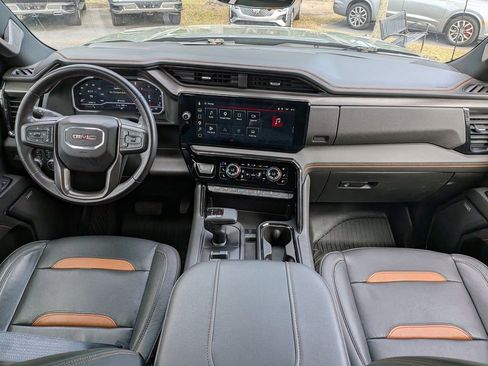 Used 2023 GMC Sierra 1500 AT4 w/ AT4 Premium Package AWD/4WD image 15