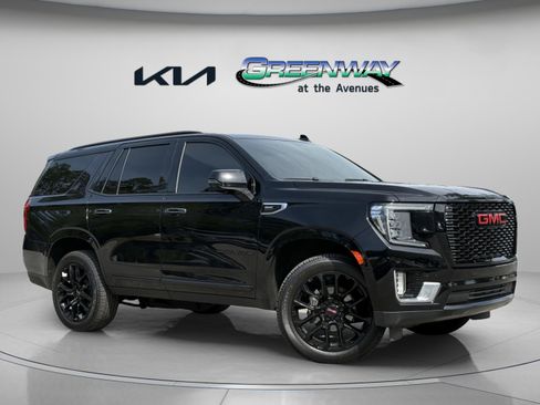 Used 2022 GMC Yukon Denali AWD/4WD image 1