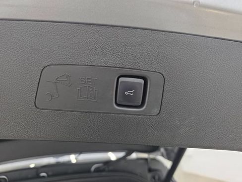 Certified 2023 Lincoln Corsair Reserve AWD/4WD image 32