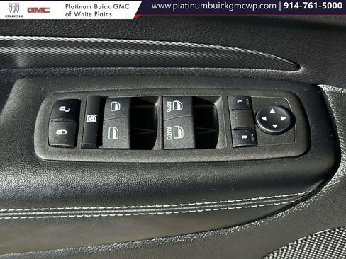 Used 2022 Dodge Durango GT image 23