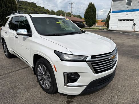 Used 2023 Chevrolet Traverse Premier AWD/4WD image 7