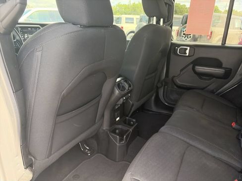 Used 2020 Jeep Wrangler Unlimited Sport S w/ Sun And Sound Package AWD/4WD image 30