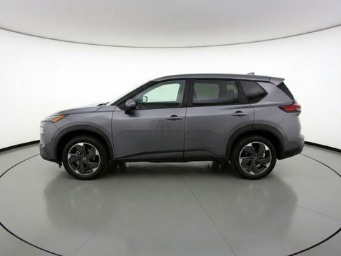 Used 2025 Nissan Rogue SV image 5