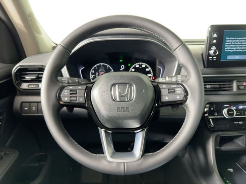 New 2025 Honda Pilot EX-L image 16