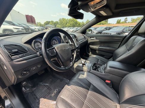 Used 2014 Chrysler 300 S AWD/4WD image 14