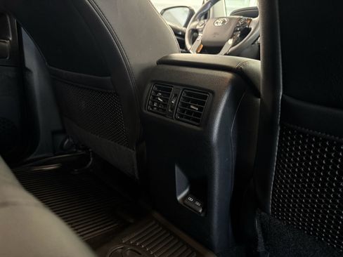 Used 2023 Toyota 4Runner TRD Off-Road Premium w/ Off Road Premium Plus Package AWD/4WD image 30