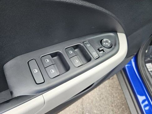 New 2025 Hyundai Venue SEL image 10