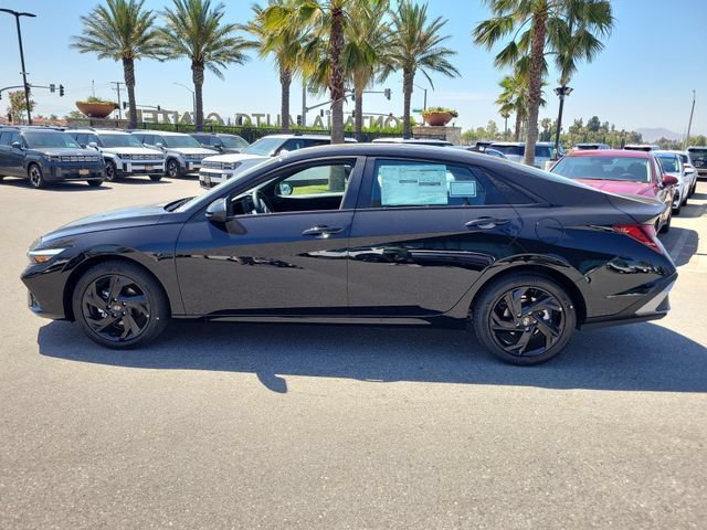 New 2026 Hyundai Elantra Sport FWD image 31
