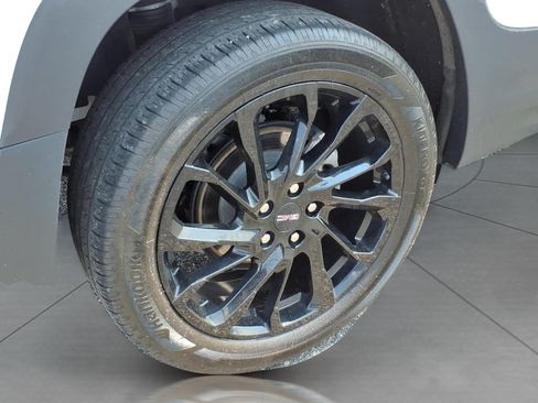 Used 2023 GMC Terrain SLT w/ Elevation Edition AWD/4WD image 5