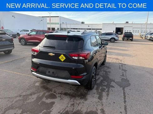 Used 2024 Chevrolet TrailBlazer LT FWD image 9