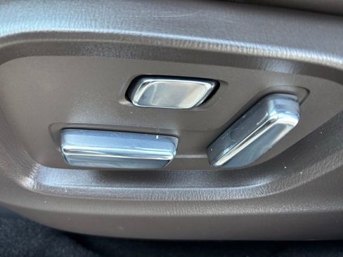 Used 2022 MAZDA CX-9 Signature image 15