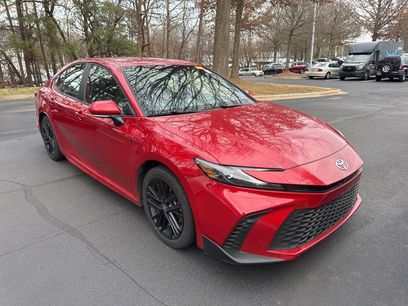 Used 2025 Toyota Camry SE
