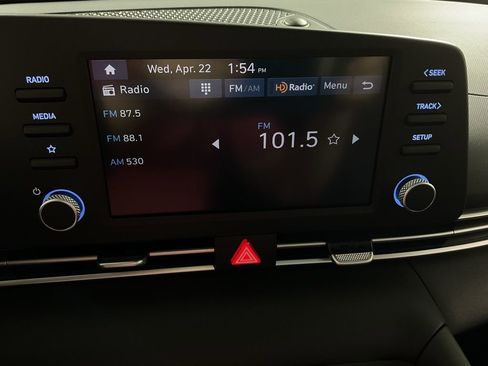 New 2026 Hyundai Elantra SE FWD image 23