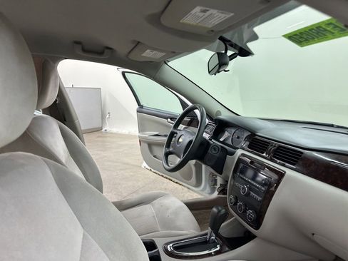 Used 2012 Chevrolet Impala LS FWD image 16