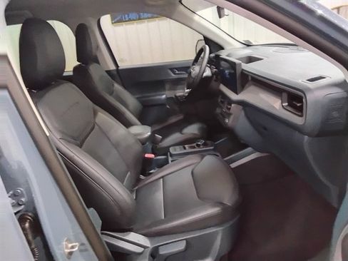 Used 2025 Ford Maverick Lariat w/ Black Appearance Package AWD/4WD image 14