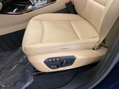 Used 2017 BMW X3 xDrive28i image 12