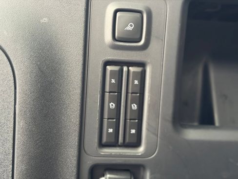 Used 2025 Lincoln Navigator Reserve AWD/4WD image 14