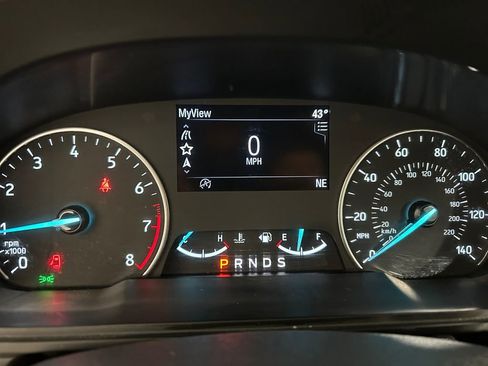 Used 2021 Ford EcoSport Titanium image 10