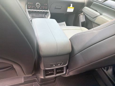 New 2026 GMC Terrain AT4 w/ Convenience Package III AWD/4WD image 23