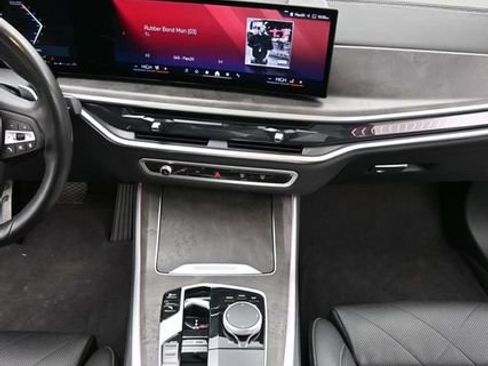 Used 2024 BMW X5 xDrive40i image 15