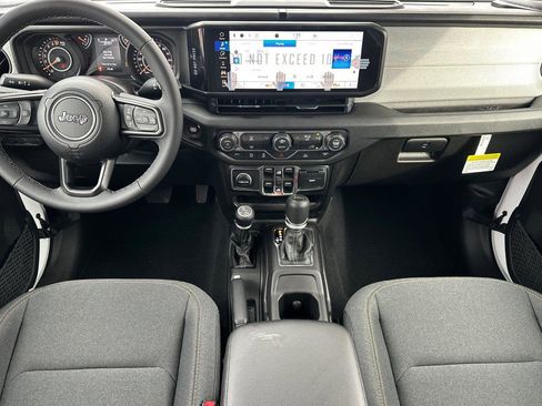 New 2026 Jeep Gladiator Sport image 10