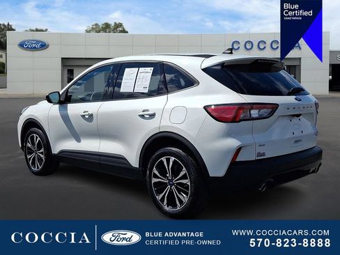 Certified 2022 Ford Escape SE w/ SE Sport Appearance Package AWD/4WD image 6