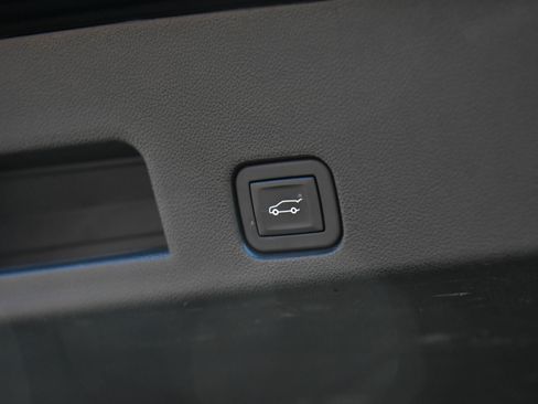 Used 2024 GMC Acadia Elevation AWD/4WD image 49