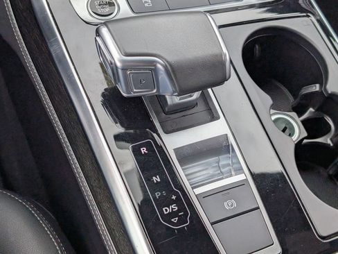 Used 2025 Audi Q7 3.0T Premium Plus AWD/4WD image 19