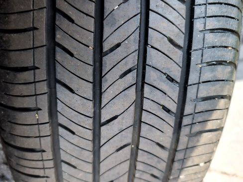 Used 2021 Kia Seltos EX image 16