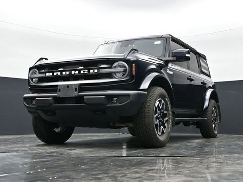 Used 2021 Ford Bronco Outer Banks AWD/4WD image 40